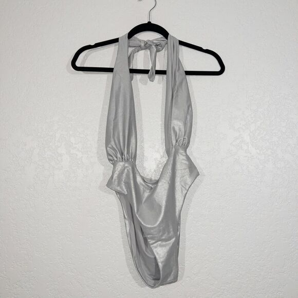 NWT UO Out From Under Silver Metallic Marina One Piece Swimsuit Size Medium - Picture 3 of 10